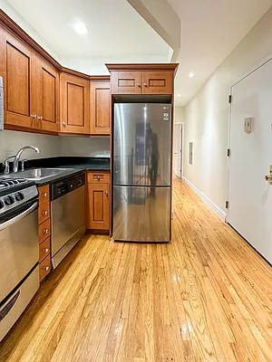 Rented by Oxford Property Group | media 23