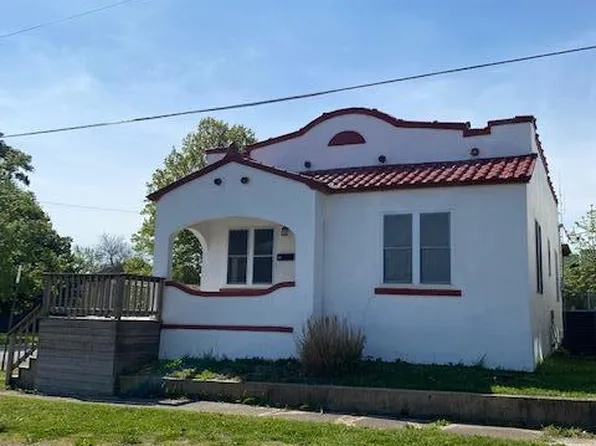 116 E Fourth Street, Mountain Grove, MO 65711