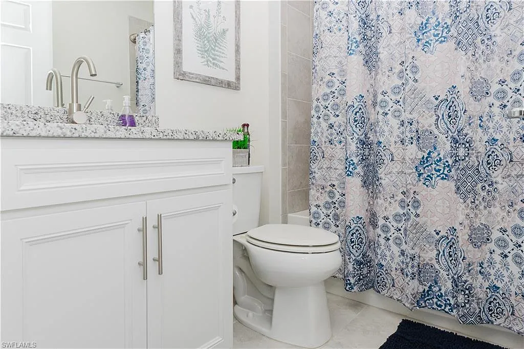 2 bed, 2.0 bath, 1868 sqft, $5,495 — Photo 4
