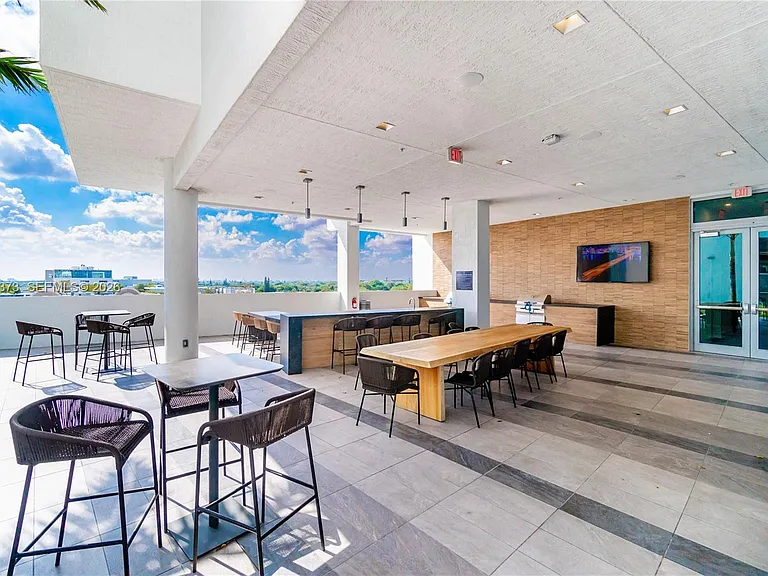 3900 Biscayne Blvd #S-418 — Photo 32