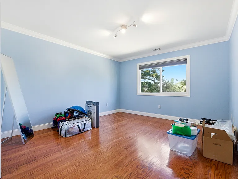 19567 Ardmore Ct — Photo 21