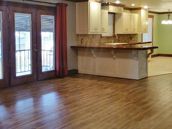 5th image of 2145 Aspen Dr