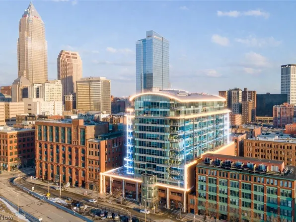 701 W Lakeside Ave APT 803, Cleveland, OH 44113