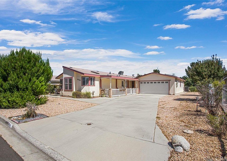 1st image of 44560 Grovewood Cir