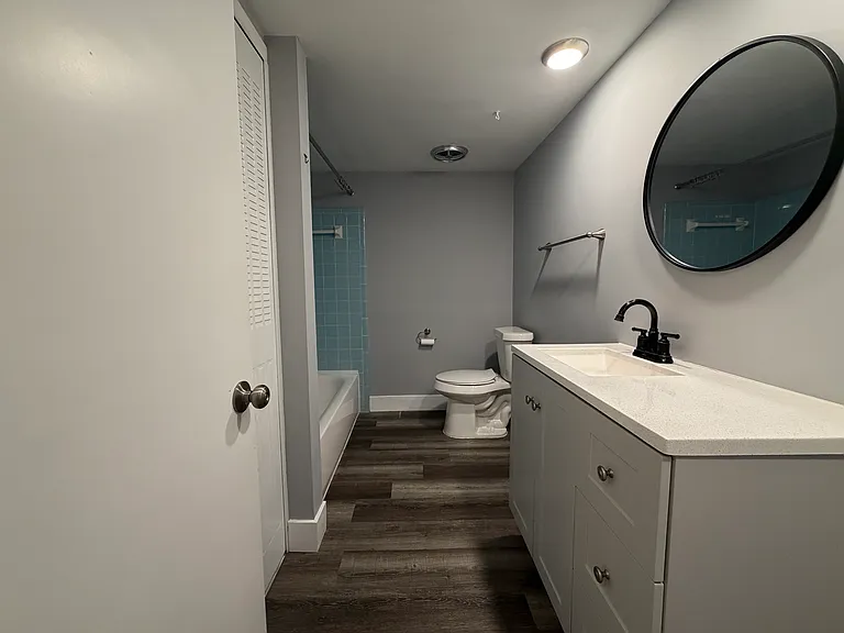 28096 Universal Dr — Photo 9