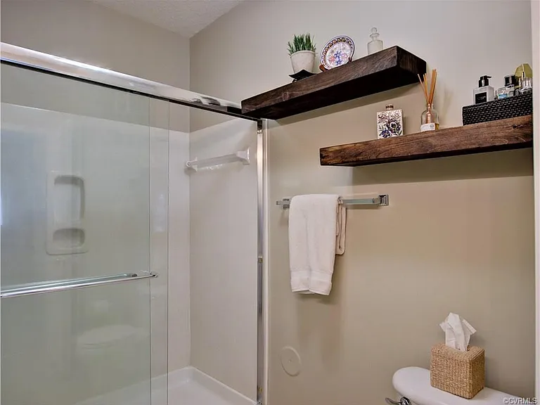 4706 Twin Hickory Lake Dr — Photo 27