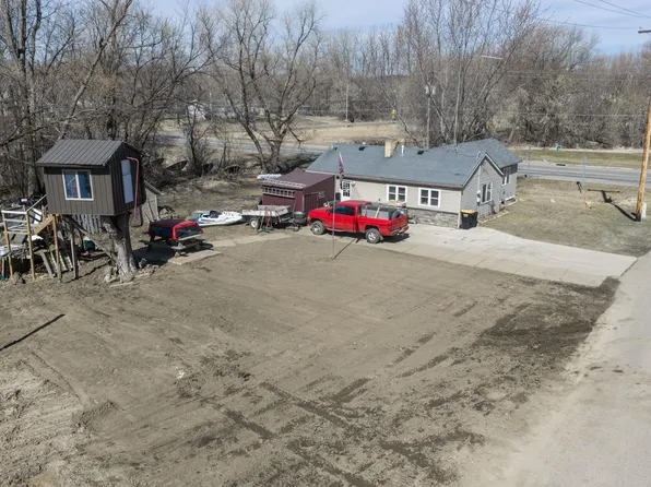 130 River St W, Holdingford, MN 56340