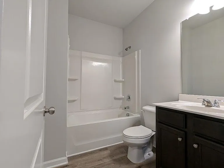 2034 Britt Dr — Photo 41