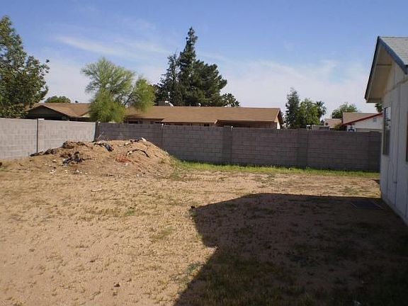 4th image of 9821 N 45th Ave