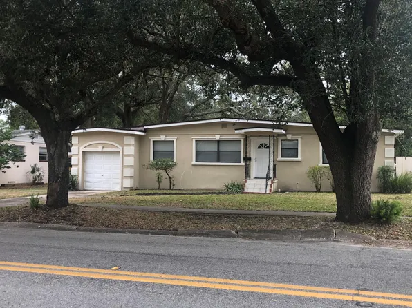 3754 Rogero Rd, Jacksonville, FL 32277