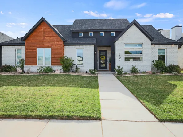 1207 Buckingham Ave, Wolfforth, TX 79382