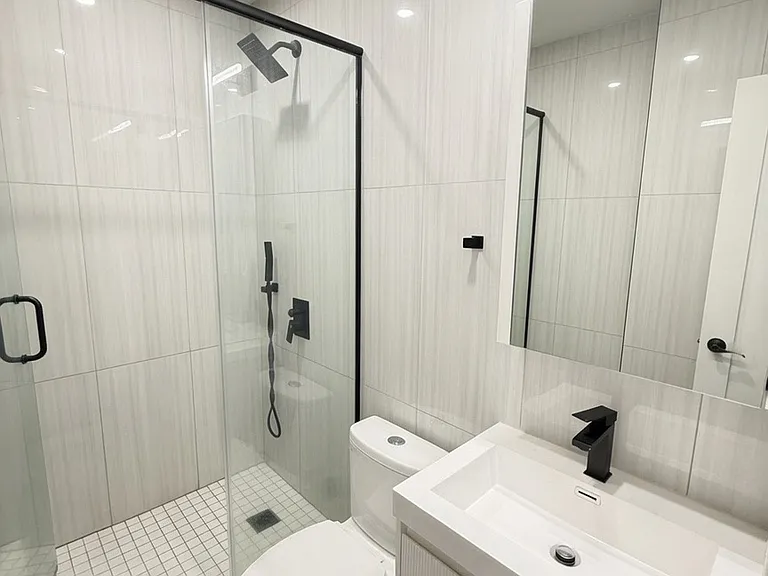 107 1st Ave #3 — Photo 5