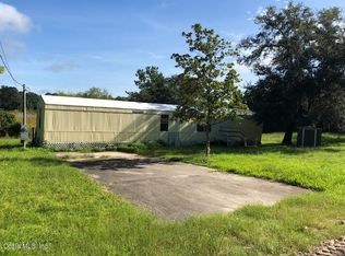 16867 NE 2nd St, Silver Springs, FL 34488