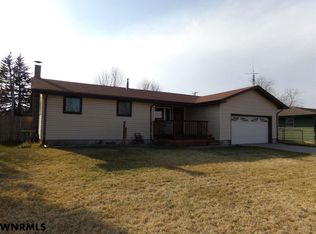 2125 13th St, Gering, NE 69341