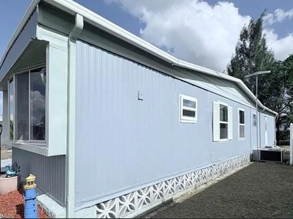 807 Homefolks ST, NORTH FORT MYERS, FL 33917