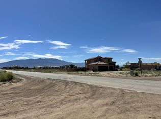 4872 Kim Rd NE, Rio Rancho, NM 87144