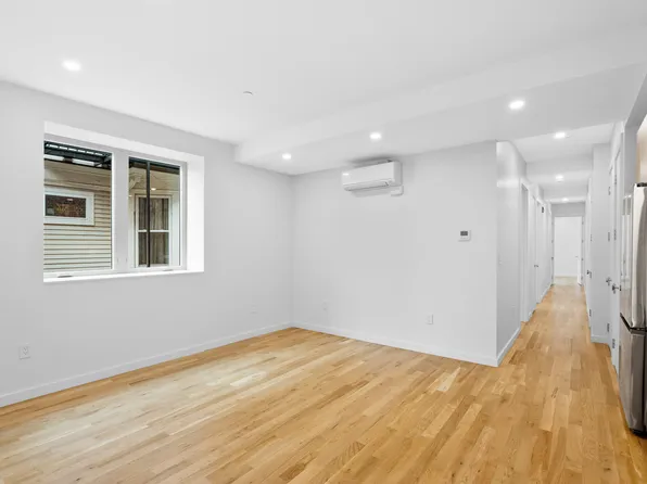 590 Orange St #4, New Haven, CT 06511