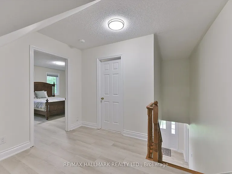 13918 Leslie St E — Photo 18