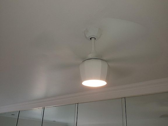 5th image of 1800 W 54th St APT 216