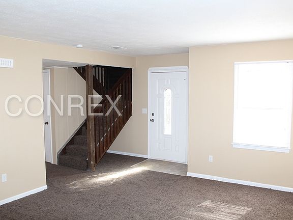5th image of 110 Royal Oak Ct #707