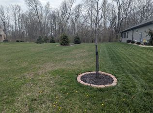 922 Winter Ridge Dr, Sidney, OH 45365
