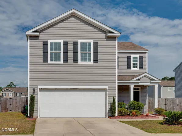 9777 Woodriff Circle NE, Leland, NC 28451