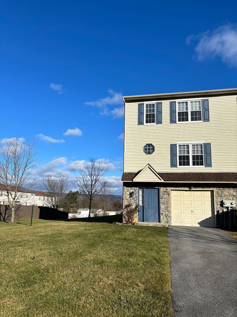 7261 Lincoln Ct, New Tripoli, PA 18066 Zillow