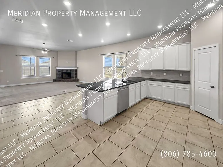10421 Winfield Ave — Photo 12