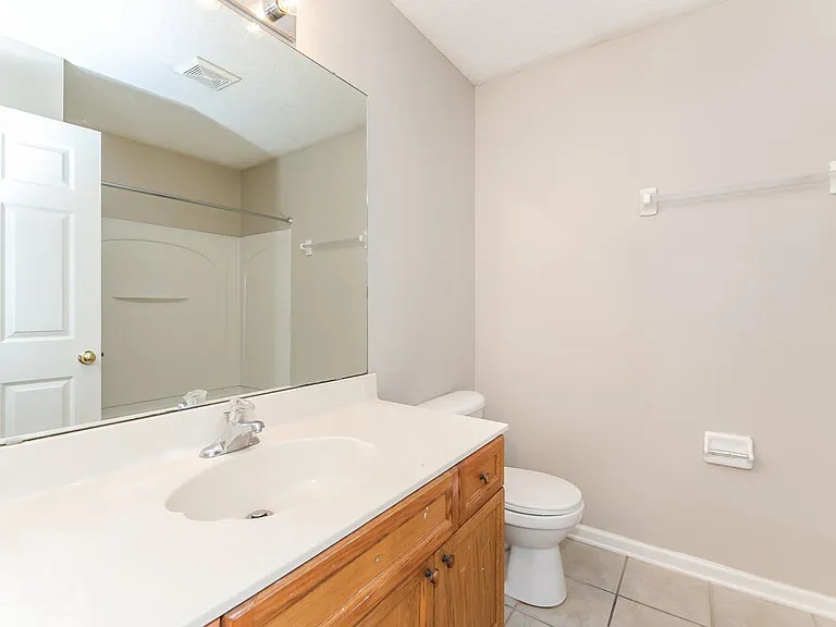 667 Bonaparte Dr — Photo 15