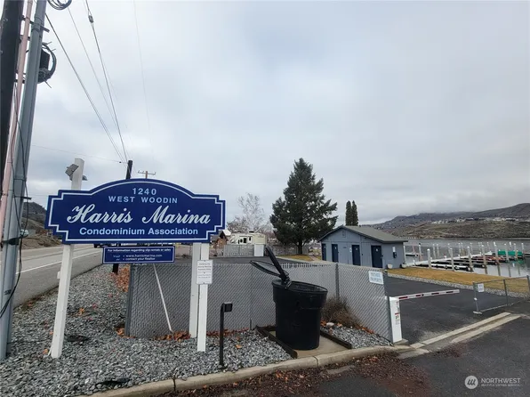 1240 W Woodin Avenue #A-17, Chelan, WA 98816