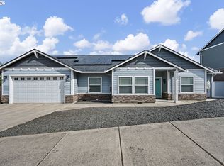 1056 Ruby Clair Dr, Creswell, OR 97426