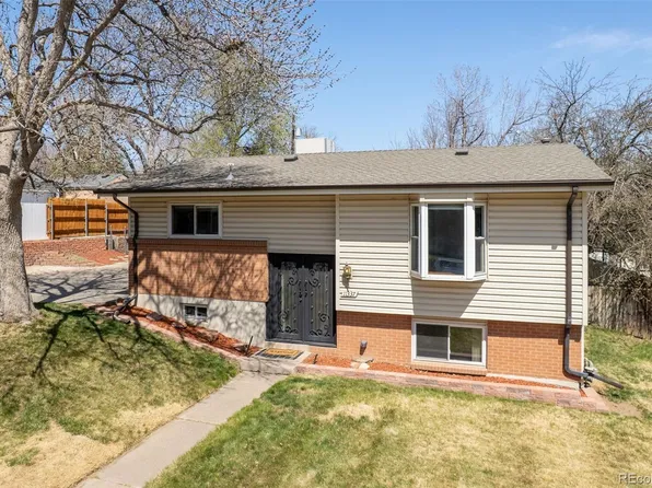 11337 W Ford Place, Lakewood, CO 80226