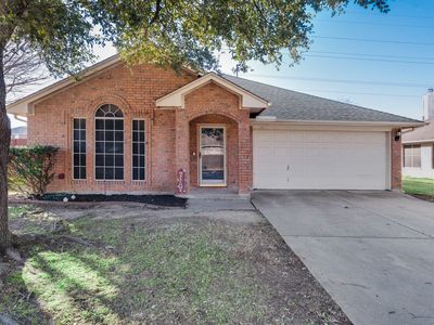 856 Santa Fe Dr, Saginaw, TX, 76131