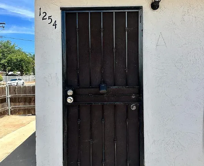 1254 Sumner Ave #A — Photo 5