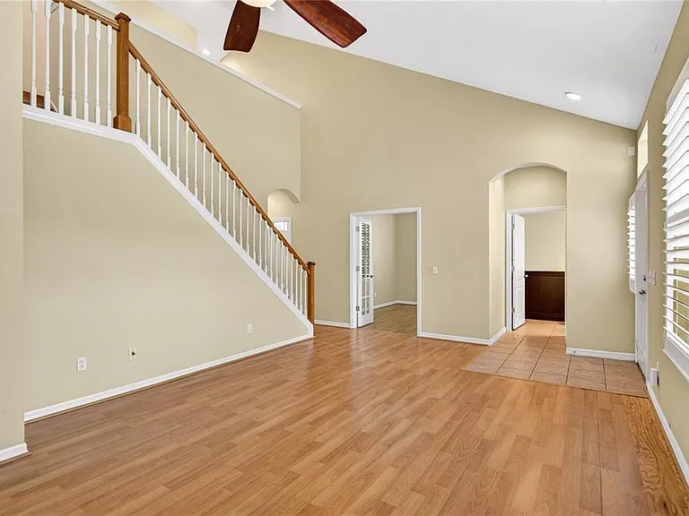 10801 Spring Mountain Pl — Photo 10