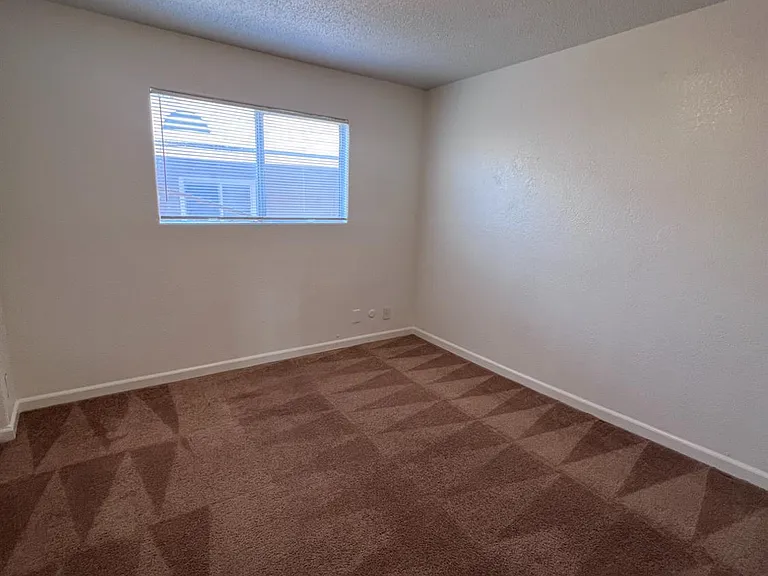 4795 E Ashlan Ave #101 — Photo 11