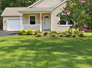 8 Lake Shore Dr, Lewes, DE 19958