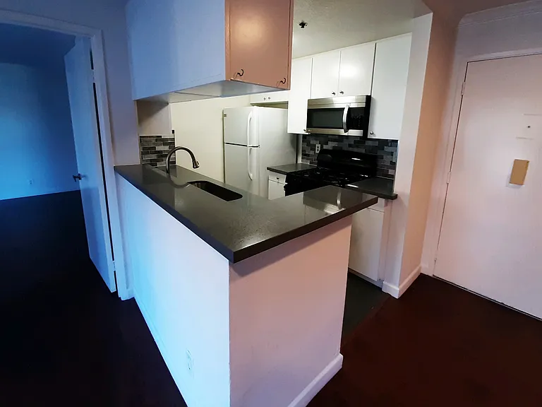 Sierra Apartments, LLC — Photo 7