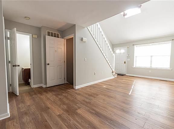 4th image of 2657 Tamlynn Ct