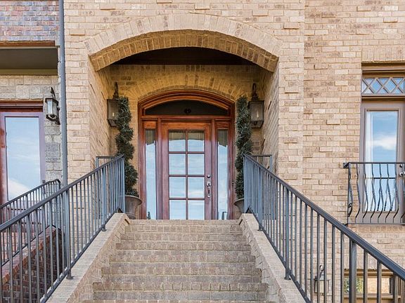 3rd image of 534 Micayne Cir SE #11