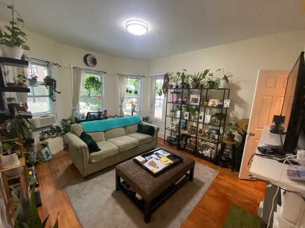 10 Remington St APT 208, Cambridge, MA 02138