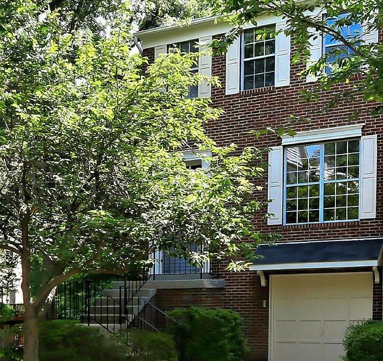 1st image of 5855 Wye Oak Commons Ct