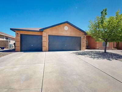7247 Milan Hills Rd NE, Rio Rancho, NM, 87144
