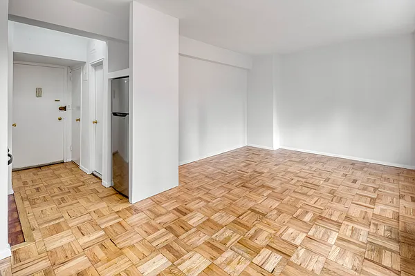 Rented by Douglas Elliman | media 9