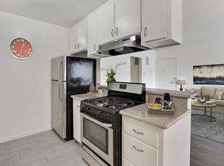 3585 Centinela, Los Angeles, CA 90066