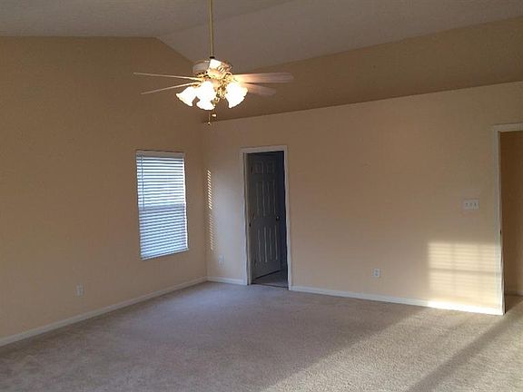 4th image of 6402 Heritage Park Blvd