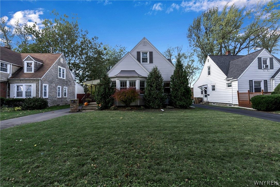 403 Huxley Dr, Cheektowaga, NY 14225 Zillow