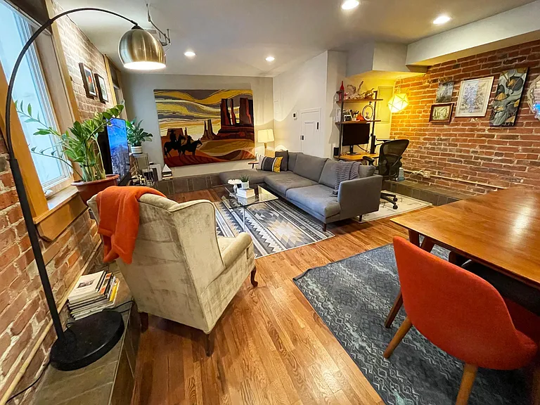 1210 E Colfax Ave #106 — Photo 3