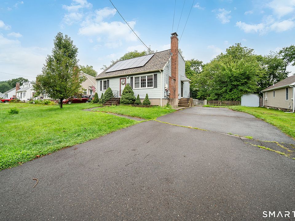 1st image of 115 Mountain View Avenue