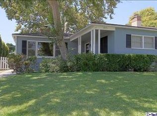1383 N Roosevelt Ave, Pasadena, CA 91104